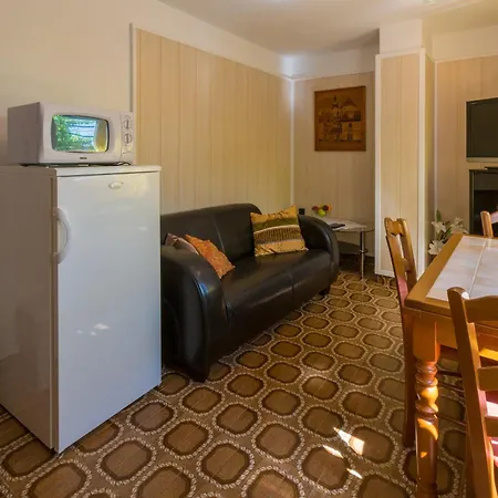 Nella. Апартаменты *