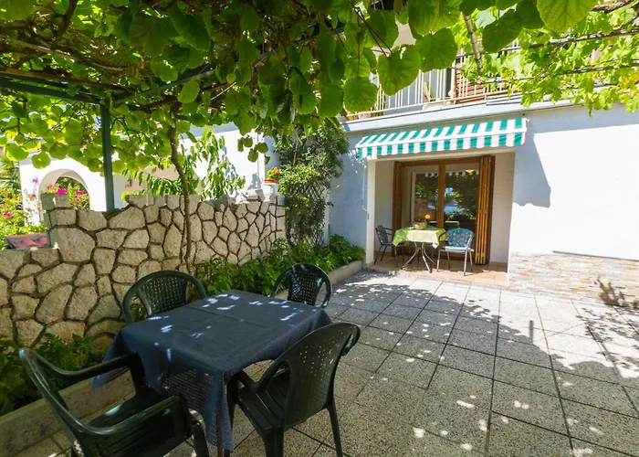 Nella. Apartament Crikvenica