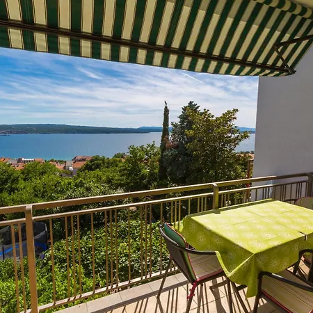 Nella. Crikvenica