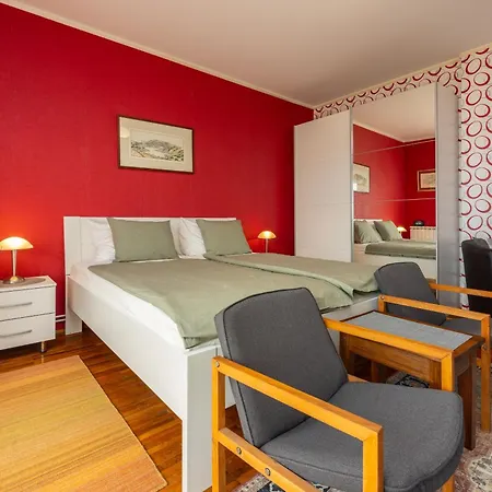 Nella. Lägenhet Crikvenica