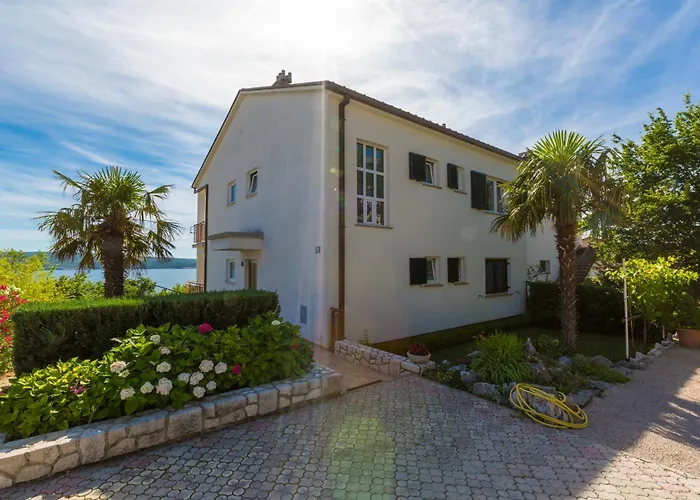 Nella. 크리크베니카